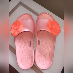 Crocs Platform Bloom (Women sz 10)